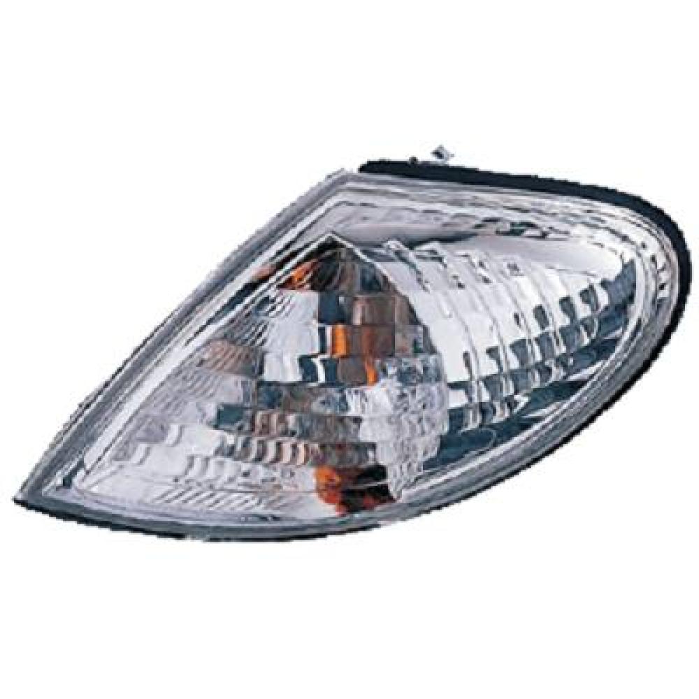 Clignotant avant pour Nissan